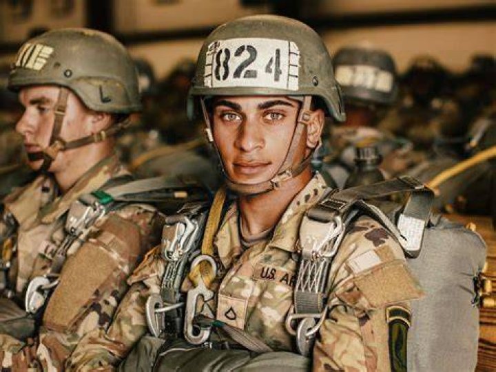 Can Australians join American Army?