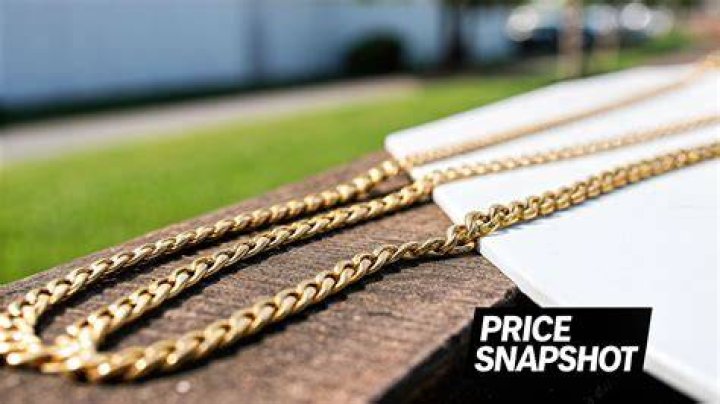 Do gold chains fade?