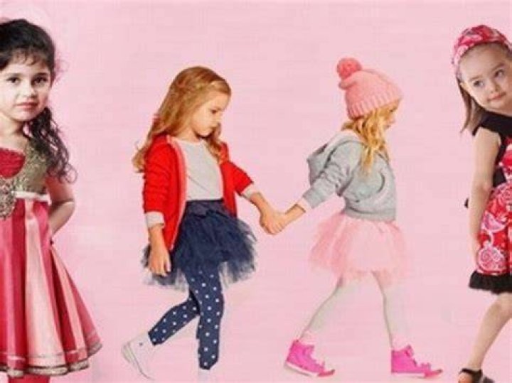 How can a girl be stylish?