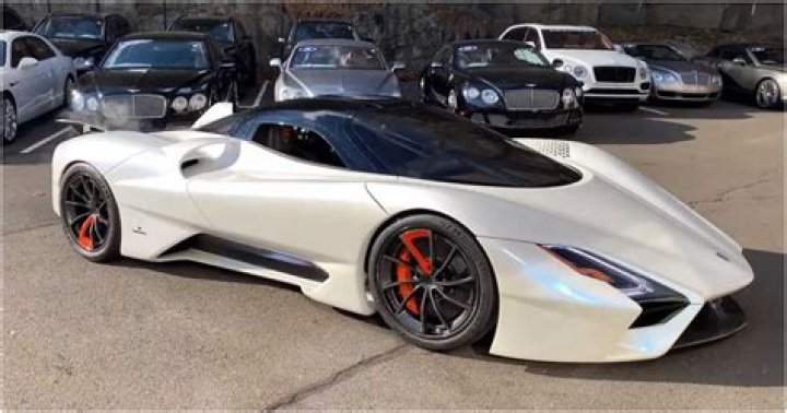 What is the fastest street legal car 2020?
