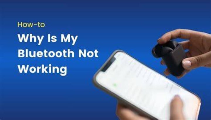 Why is my phone not picking up Bluetooth devices?